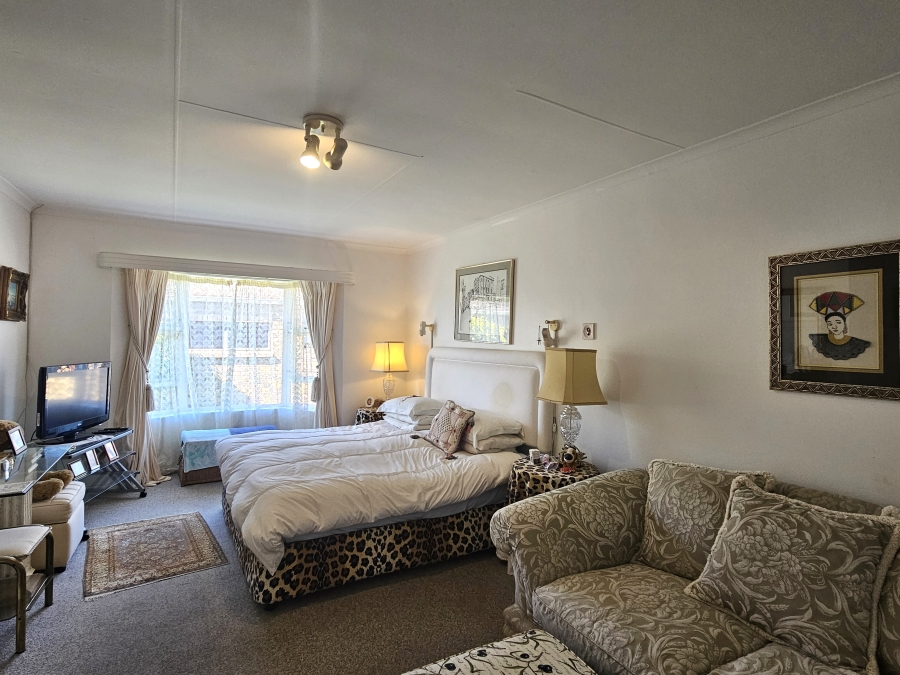 3 Bedroom Property for Sale in C Place Eastern Cape